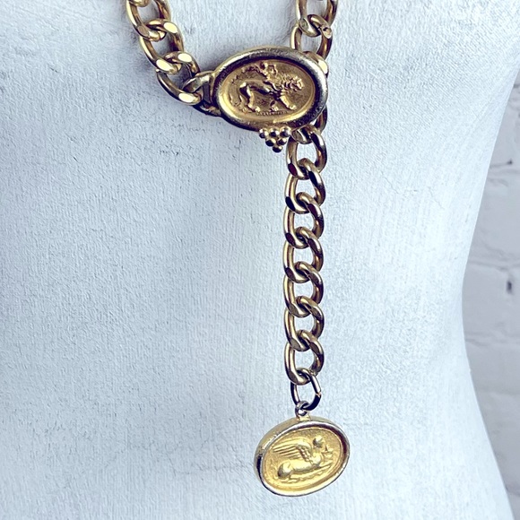 VINTAGE CHAIN LINK Belt Gold Lion and Sphinx Medallions - Picture 8 of 12